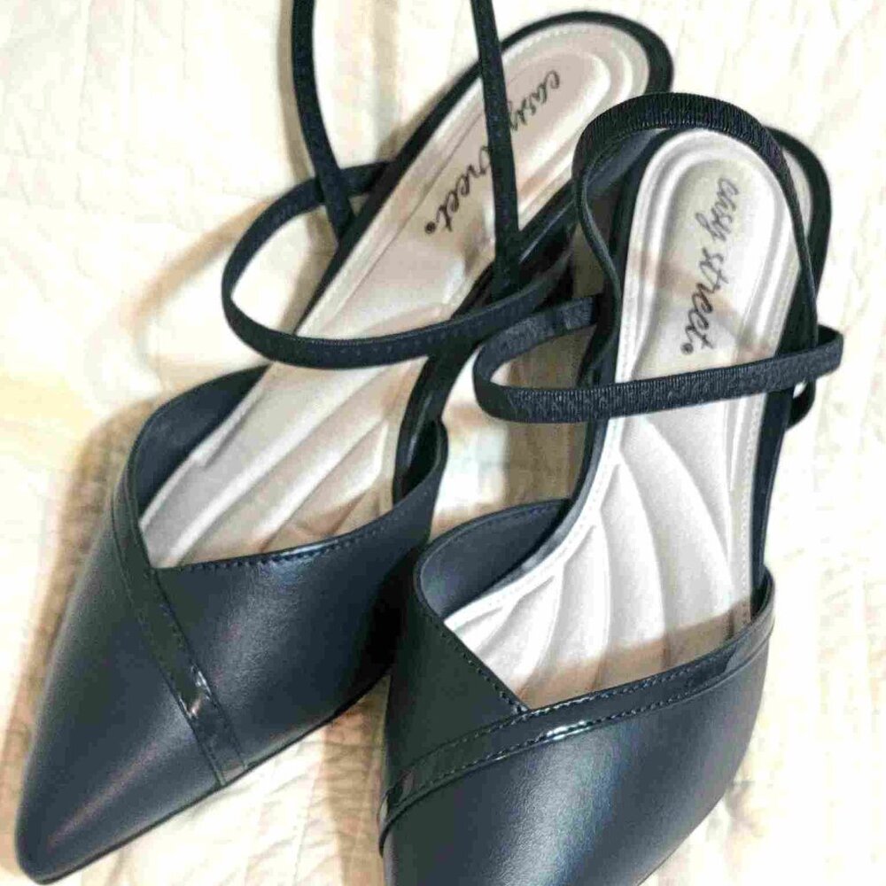 Easy Street Pumps - Unna Navy 9 Wide